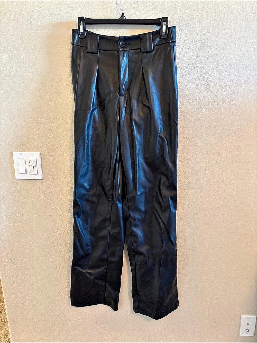 PrettyLittleThing Black Pleated Faux Leather Trousers Straight Leg Medium